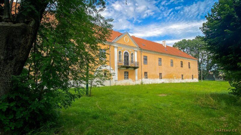 Zamek Mesice Chateau.cz 63